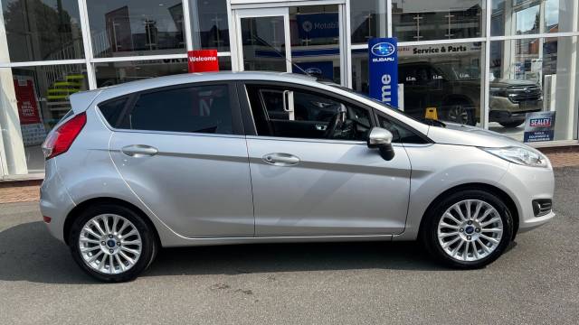 2015 Ford Fiesta 1.0 EcoBoost Titanium 5dr