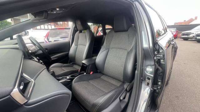 2023 Toyota Corolla 1.8 Hybrid Design 5dr CVT