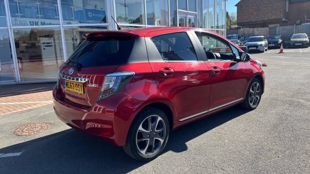 2013 Toyota Yaris 1.33 VVT-i Trend 5dr Multidrive-S