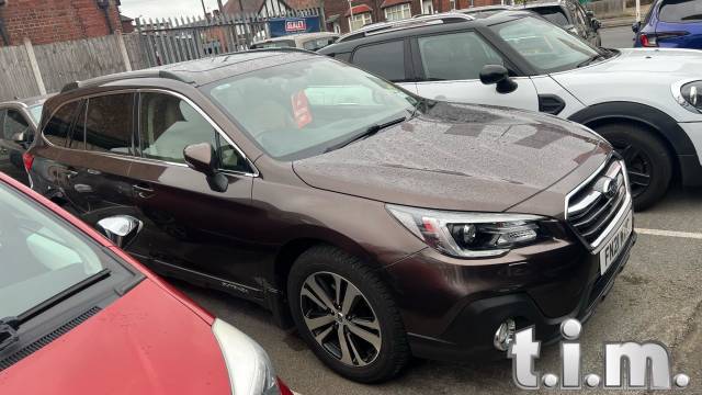 Subaru Outback 2.5i SE Premium 5dr Lineartronic Estate Petrol BROWN