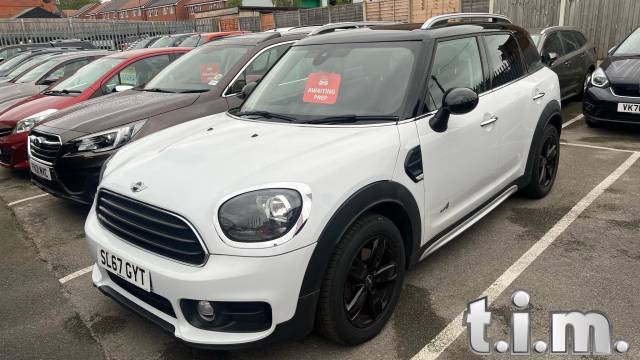 Mini Countryman 2.0 Cooper D ALL4 5dr Hatchback Diesel WHITE
