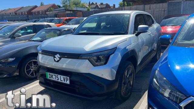 Suzuki E-vitara 0.0 135kW Motion ALLGRIP-e 61kWh 5dr Auto Hatchback Electric SILVER