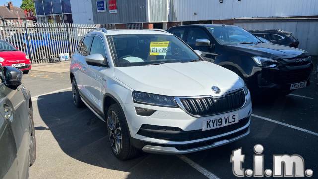 Skoda Karoq 2.0 TDI Scout 4x4 5dr DSG Estate Diesel WHITE