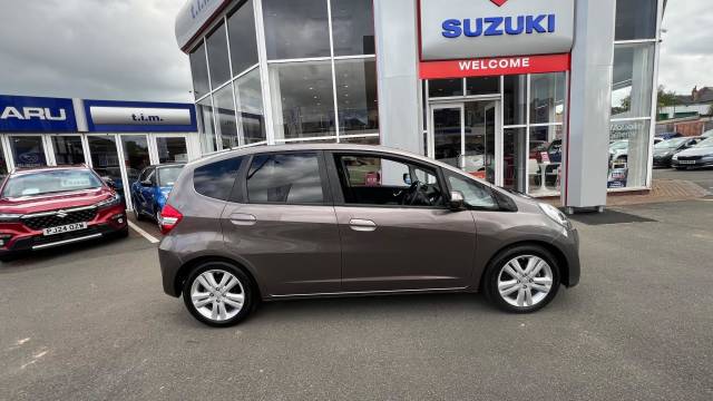 2015 Honda Jazz 1.4 i-VTEC ES Plus 5dr CVT