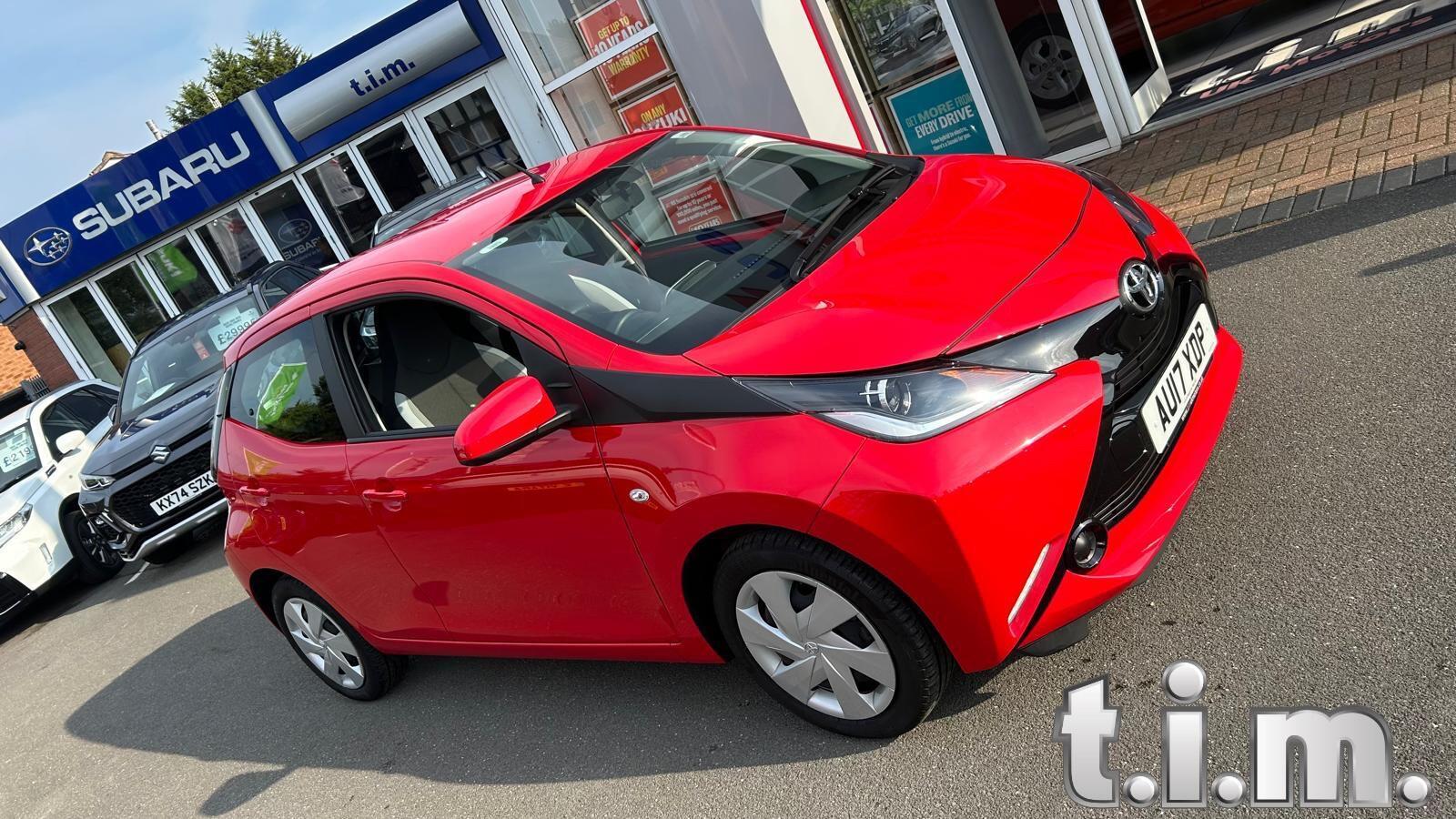 2017 TOYOTA AYGO